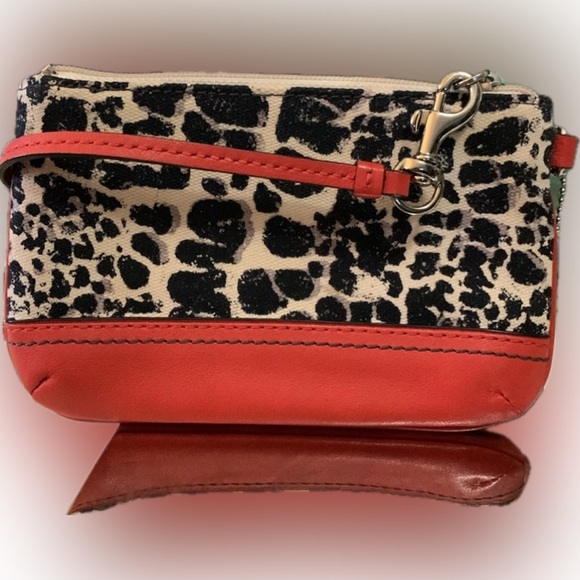 EUC Coach legacy ocelot print neutral carnelian wristlet - Picture 2 of 3